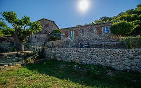 Ethno House Osobak